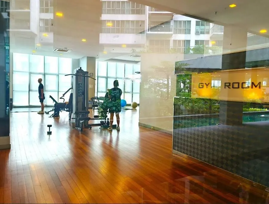 Rr327 Klcc View Wtc 5Pax 2Br Balcony Fireworks Apartman Kuala Lumpur