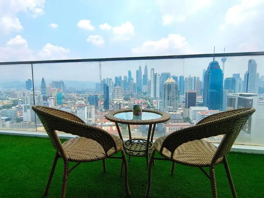 Rr327 Klcc View Wtc 5Pax 2Br Balcony Fireworks Apartman Kuala Lumpur 0*,