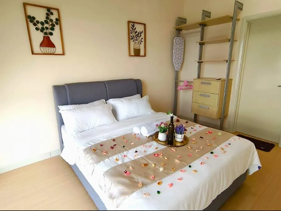 쿠알라룸푸르 Rr327 Klcc View Wtc 5Pax 2Br Balcony Fireworks 아파트